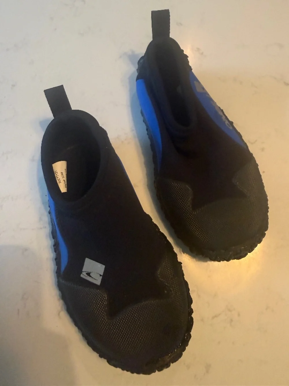 O’Neill Kids Reef Water Shoes Blue Black Neoprene Aqua Socks Size 1-2 Large
